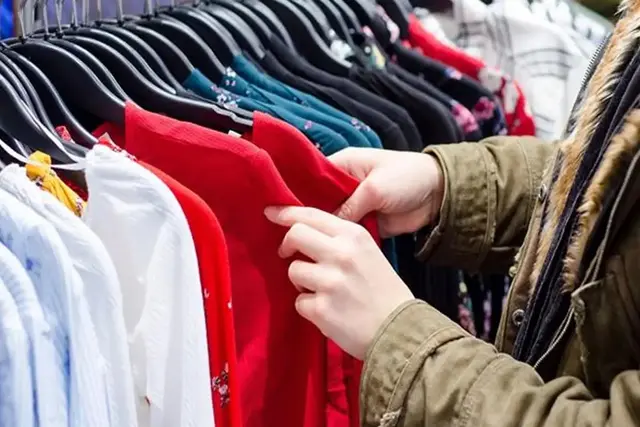 قفزة 24% في صادرات الملابس الجاهزة المصرية.. ما وراء النمو السريع وأبرز الأسواق الداعمة؟ 2 infinity economy 202 1763 032912