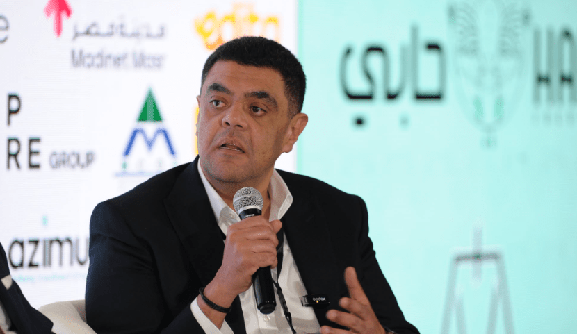 أيمن الصاوي: إصدار صكوك بـ3 مليارات جنيه لتمويل المشروعات الصغيرة وجذب 7500 مستثمر جديد 0 3