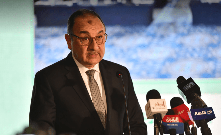 وزير قطاع الأعمال: إعادة تشغيل 5 مصانع أدوية بعد توقف لسنوات 111 6