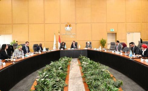 الإسكان تبحث مع بعثة البنك الدولي مستجدات منحة الإدارة الحضرية المتكاملة وإدارة الأراضي الإسكان تبحث مع بعثة البنك الدولي مستجدات منحة الإدارة الحضرية المتكاملة وإدارة الأراضي