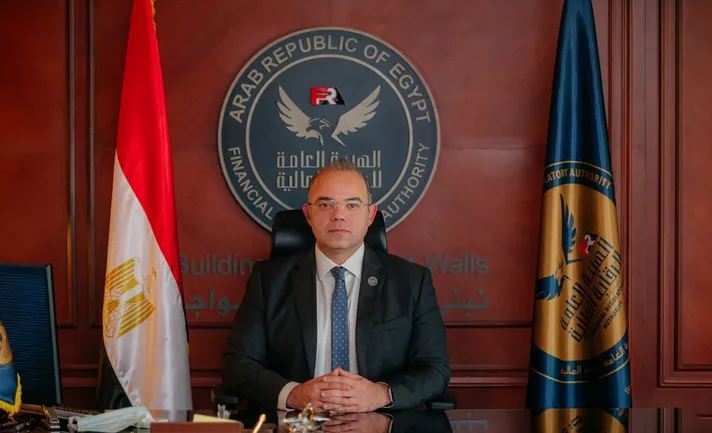 الرقابة المالية تلزم صناديق التأمين الحكومية بالاستثمار في البورصة الرقابة المالية تلزم صناديق التأمين الحكومية بالاستثمار في البورصة