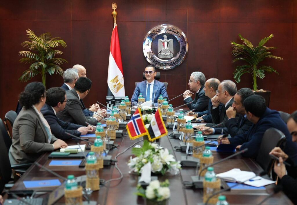وزير الاستثمار يبحث مع سكاتك النرويجية خطط التوسع في مصر