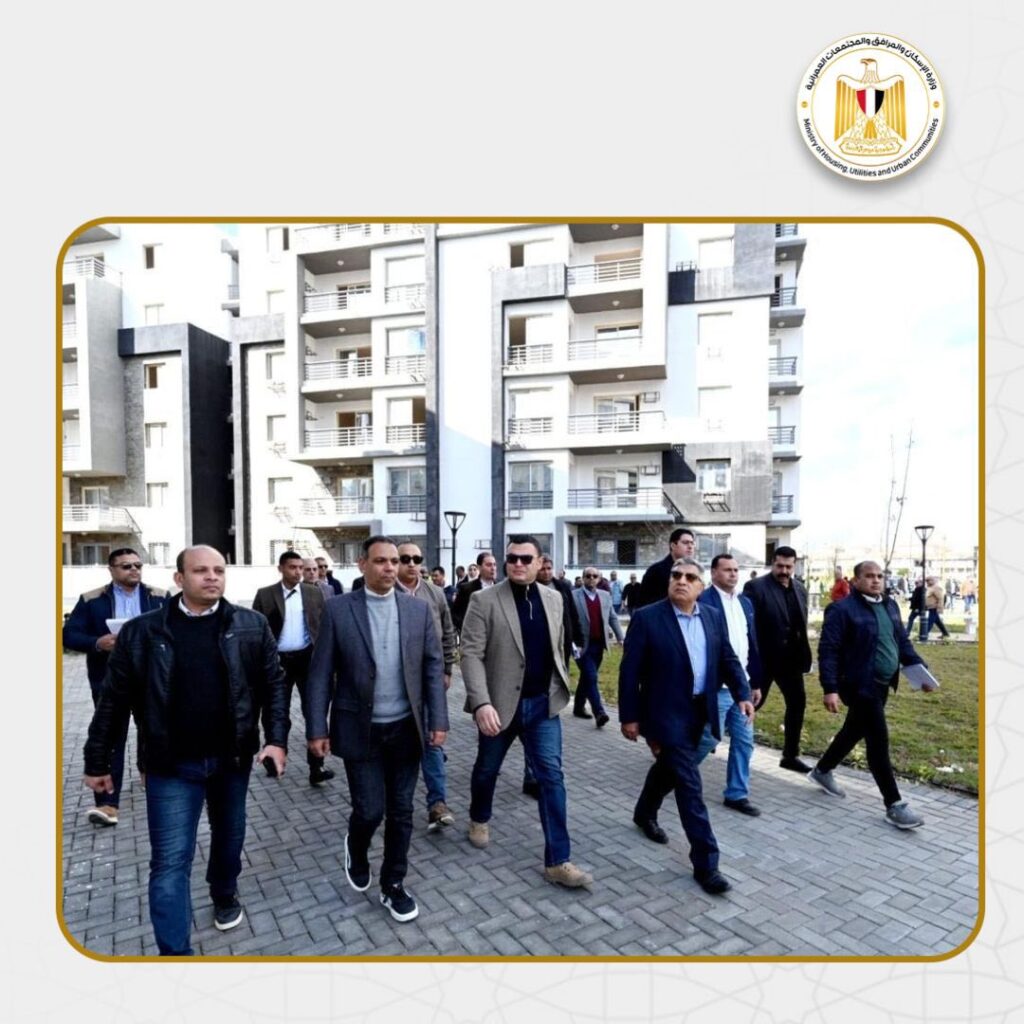وزير الإسكان يتفقد كورنيش المنصورة الجديدة ومشروعات جنة وسكن مصر