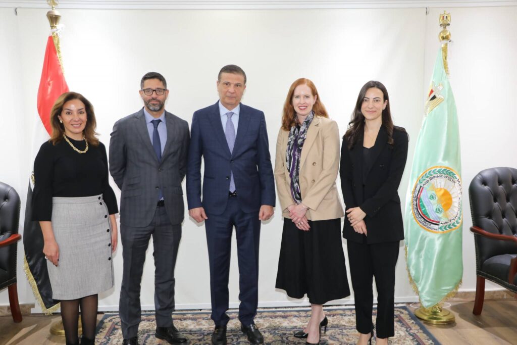 وزير الزراعة يبحث مع كرافت هاينز العالمية تعزيز الاستثمار في التصنيع الزراعي