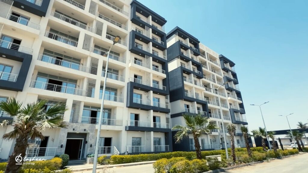 لاشين هولدينج تسلم 300 وحدة في مشروع The City بالعاصمة الإدارية